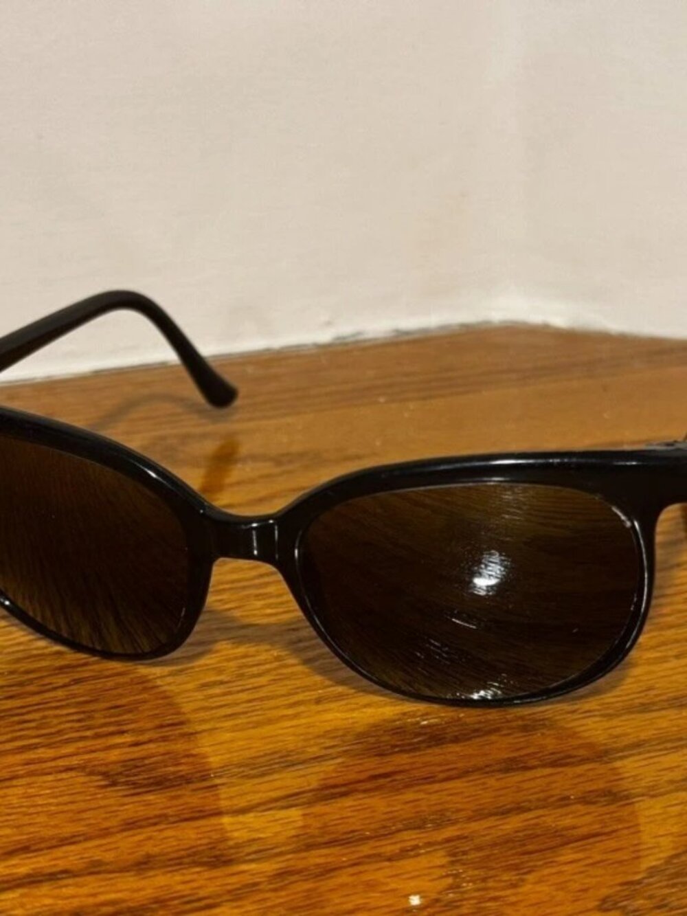 100% Authentic Vintage Vuarnet 002 Sunglasses Black Made in France